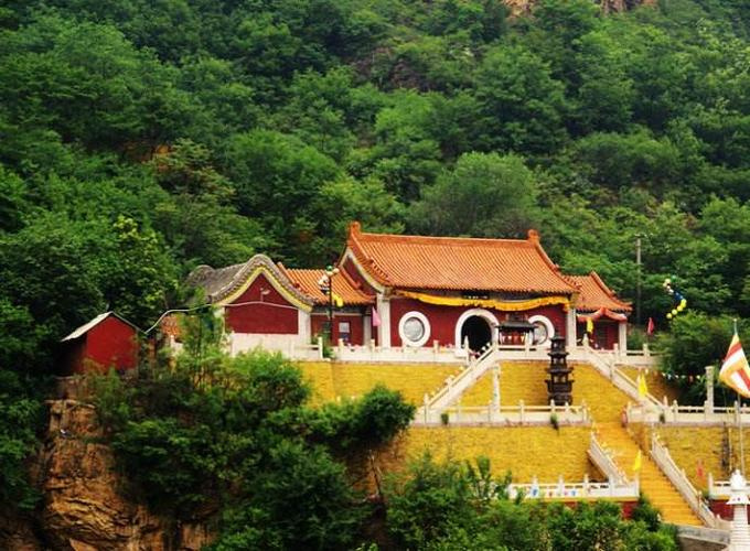 承德哪个庙香火最旺