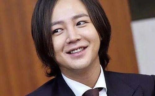 张根硕三时三餐事件,张根硕为什么不红了