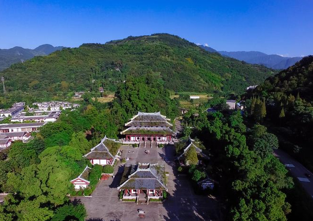 成都10大名山旅游推荐