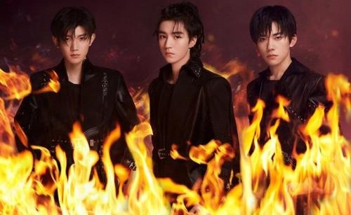 TFBOYS摄影师回应于正,TFBOYS七周年演唱会海报