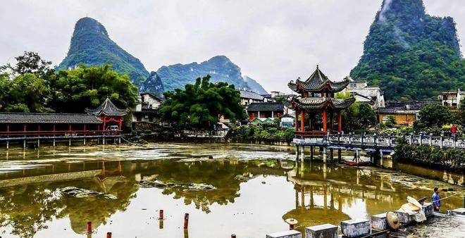 广西最值得一游的千年古镇，黄姚古镇被誉为“小桂林” 