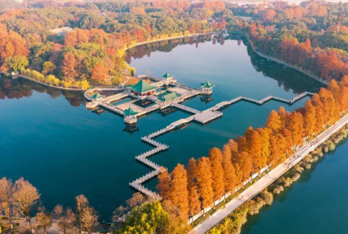 盘点武汉十大热门旅游景点：东湖排第一，黄鹤楼居第三 