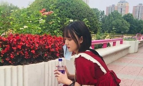 董思怡怎么胖了,董思怡以前的照片,董思怡个人资