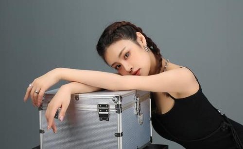 张敬言出演电视剧霍元甲走红 张敬言八卦其感情经历曝光引热议