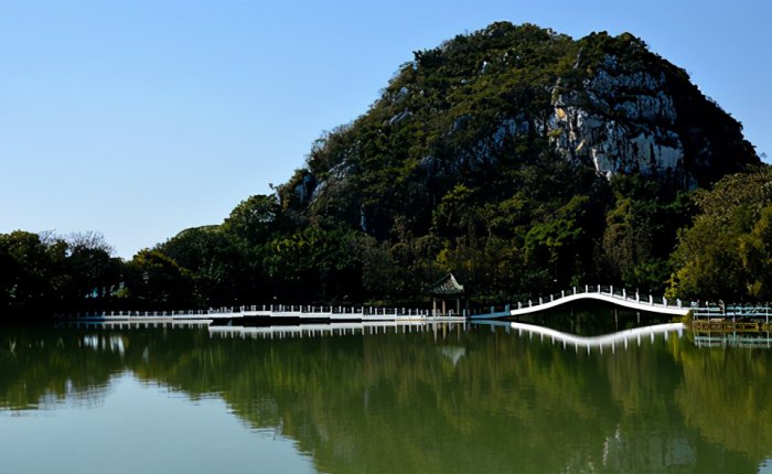 广东肇庆旅游必去十大景点