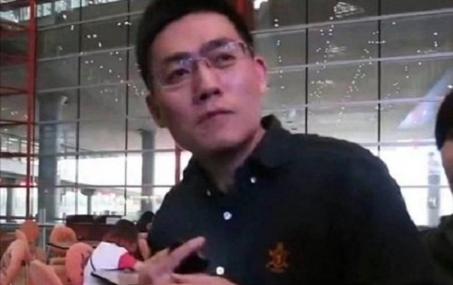 李飞时代峻峰,李飞TFBOYS什么关系