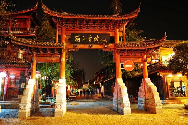 云南十大最美旅游景点，云南旅游必去的景点 