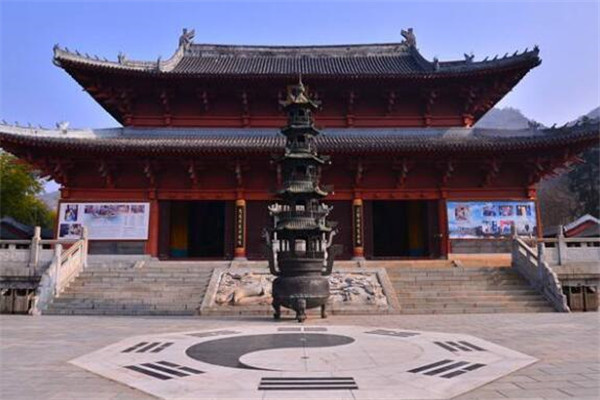 鹰潭旅游必去十大景点