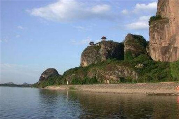 鹰潭旅游必去十大景点