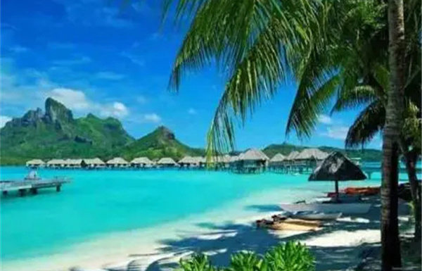 全球十大最危险海滩排名：比基尼岛上榜，夏威夷排榜首 