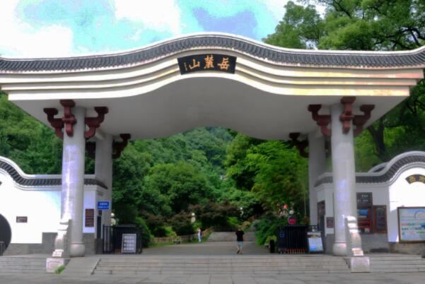 长沙市一日游必去的十大景点