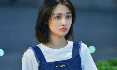 郑爽精神问题是怎么回事 郑爽的肢体动作为什么引争议