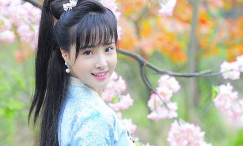 蒋佳恩是不是不演戏了 蒋佳恩辞演花小厨原因深扒