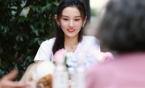 宋祖儿送孙坚三根鸭舌是怎么回事 孙坚微博发文引热议