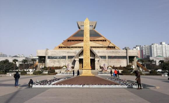 郑州旅游必去十大景点，郑州旅游必去的地方 