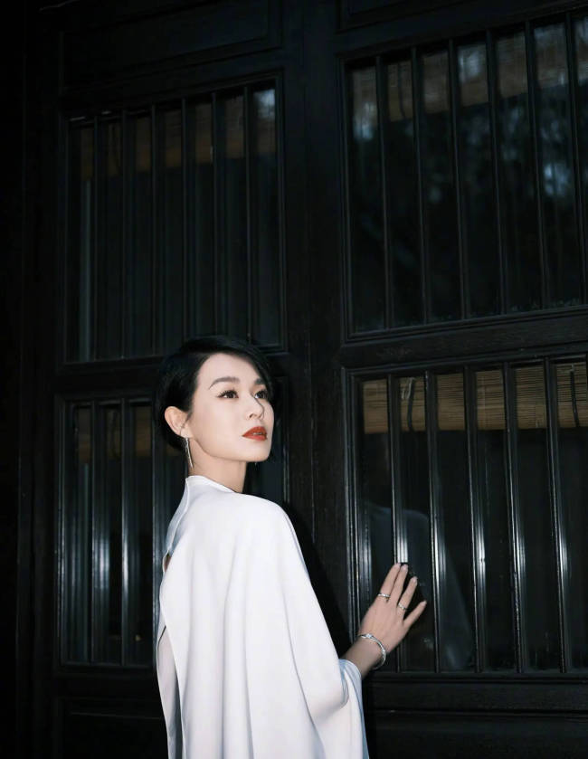 胡杏儿