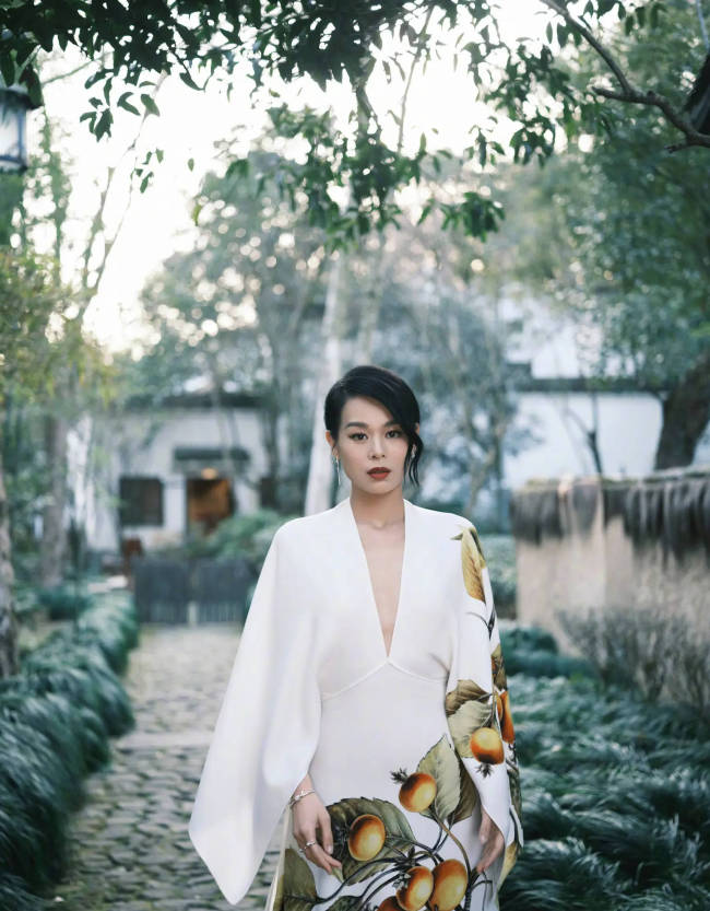 胡杏儿