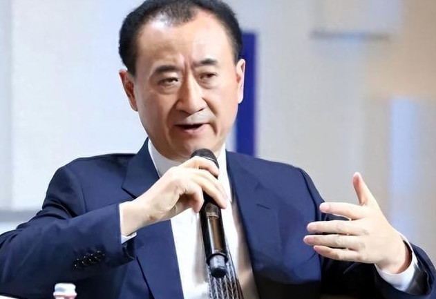 王健林已卖掉10座万达广场