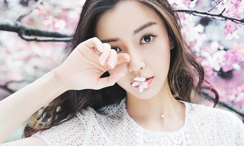 baby,Angelbaby,baby摩天大楼哭戏
