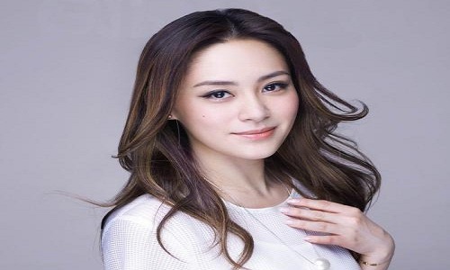 阿娇晒伤口照是怎么回事 阿娇头部表面一层已缝66针详情