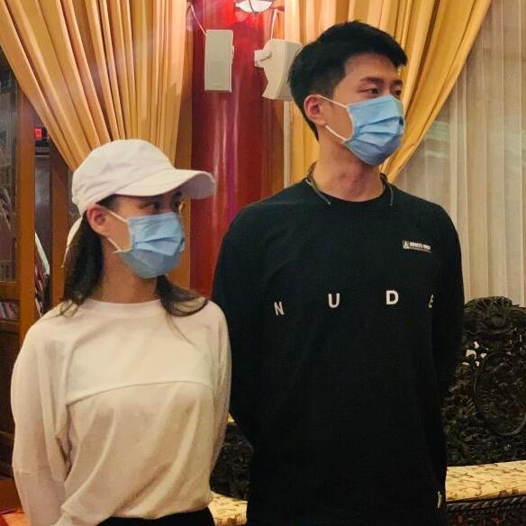 窦骁,何超莲,窦骁带何超莲回老家