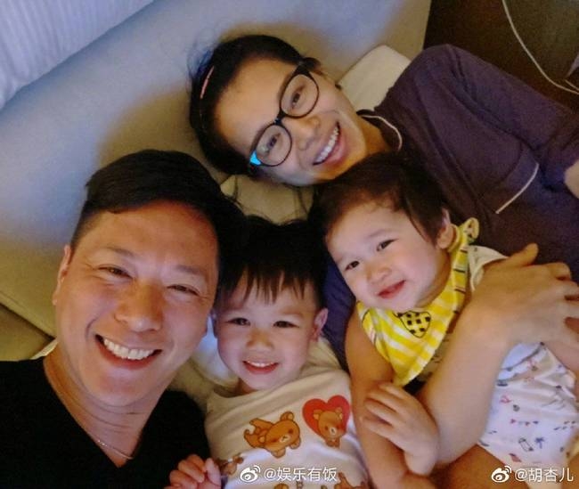 胡杏儿隔空为大儿子庆生,胡杏儿黄宗泽的故事