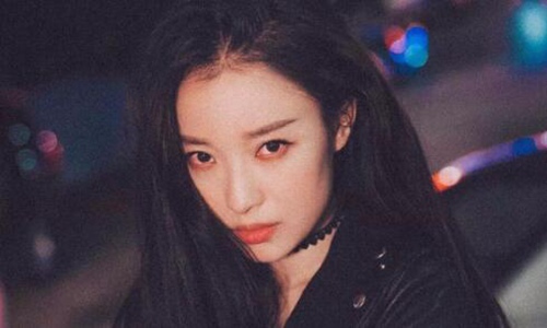 倪妮参加《在一起》晚会感动落泪 画面详情曝光尽显侧颜美引热议