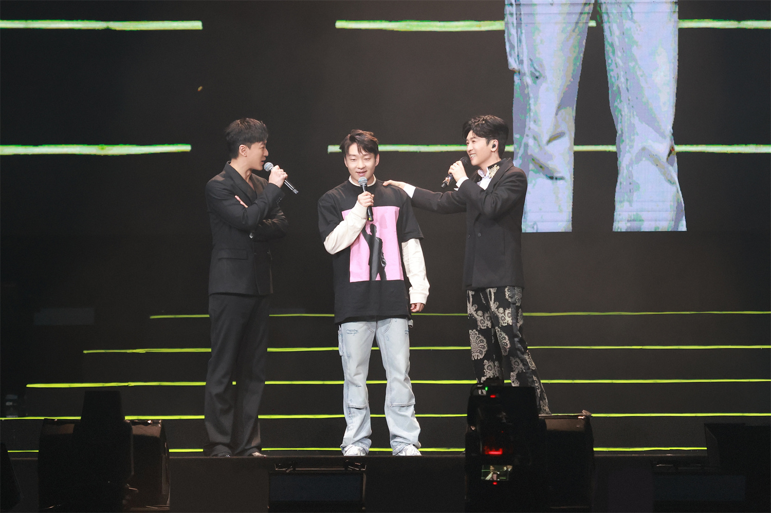 苏有朋巡演与林峯合体演唱《霍元甲》