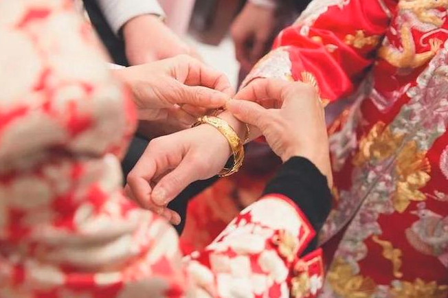 民政部回复龙年不宜结婚