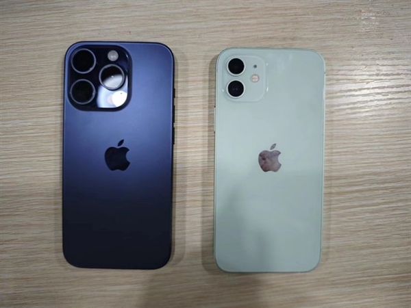 3年前的苹果还能流畅吗：iPhone 12实测