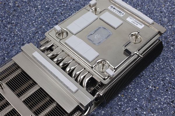 4.3槽庞然巨物！华硕猫头鹰版RTX 4080来了：噪音/温度喜人