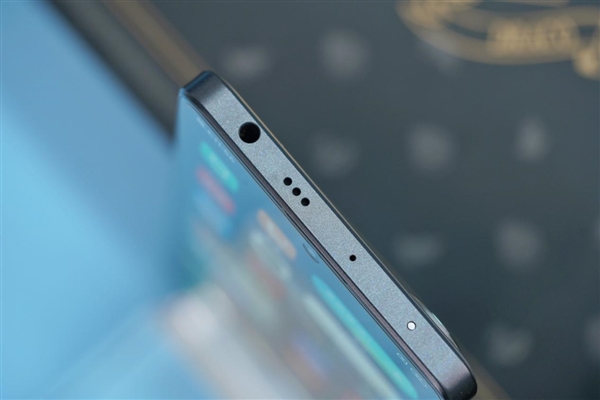魔法氛围拉满！Redmi Note 12 Turbo哈利波特版图赏