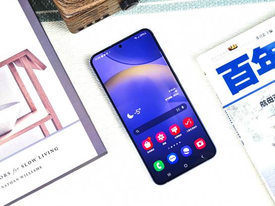 三星Galaxy S24+评测：Galaxy AI加持 高颜值的大杯全能旗舰