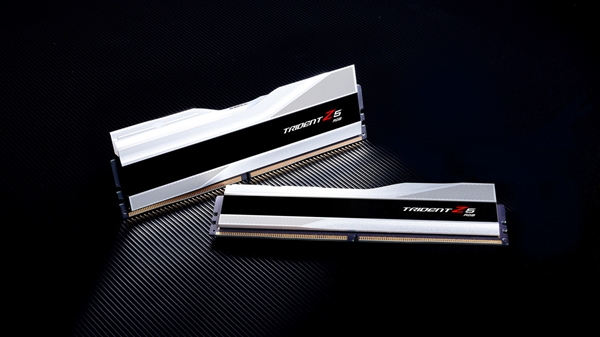 内存狂魔第一次冲上8200MHz！芝奇带来96GB DDR5