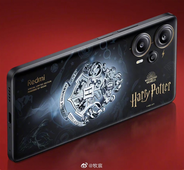 Redmi Note 12 Turbo太火爆！员工刚补货就被米粉线上锁单