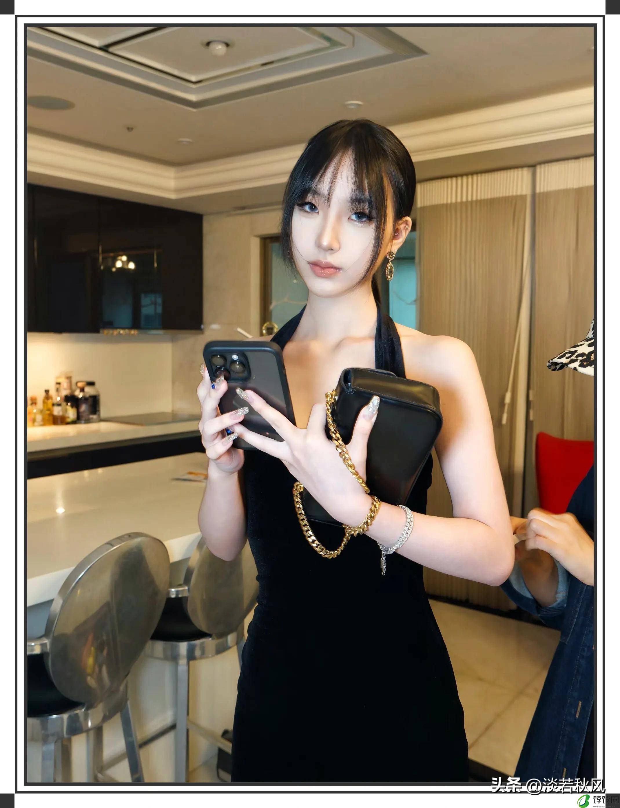 小S参加大女儿Elly毕业晚会，小S满脸自豪，Elly时尚感爆棚显成熟-月光资讯网