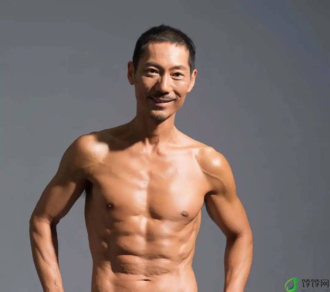 失业四年想复出拍戏！62岁香港知名男星身材突然消瘦，遭质疑患病-月光资讯网