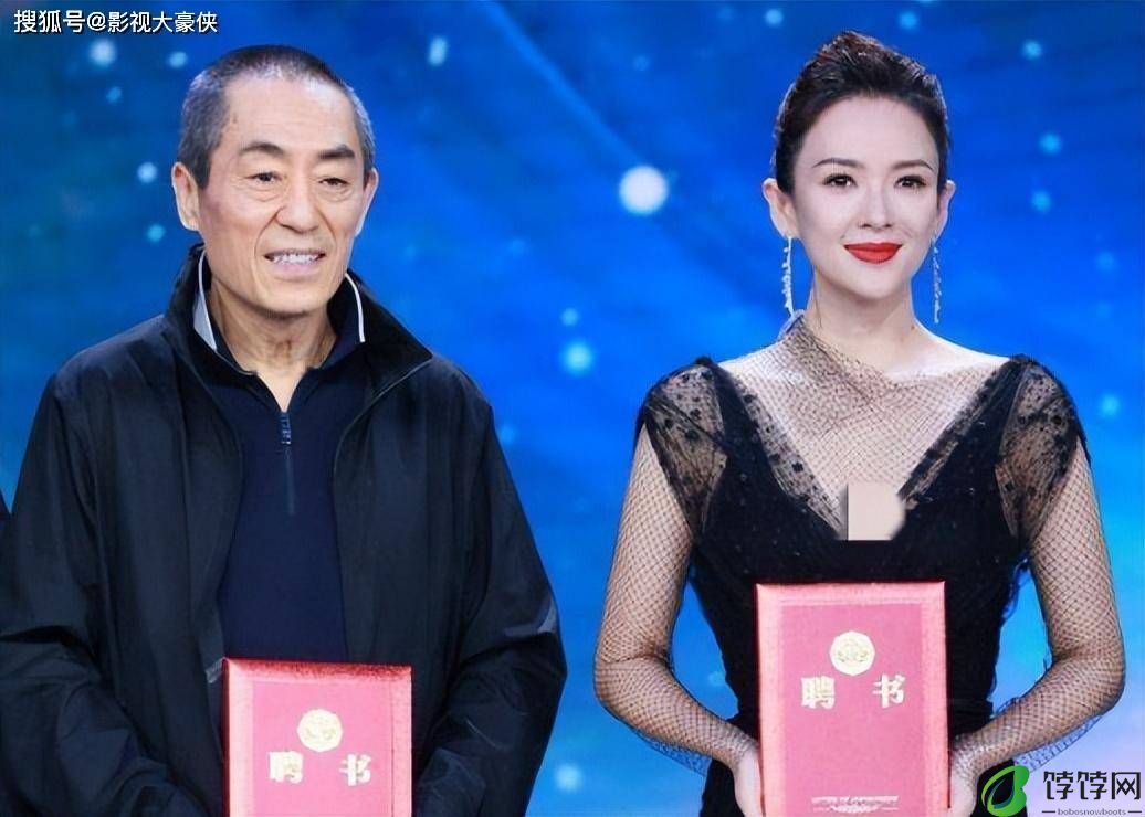 章子怡哽咽致谢张艺谋，张艺谋鞠躬回应！章子怡变柔软了，她老了-月光资讯网