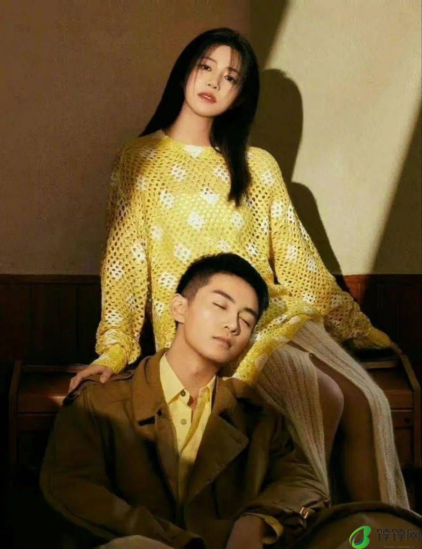 陈晓陈妍希离婚那点事？鞠婧祎被丝芭封杀？佟大为生儿子拼三胎？罗云xi网暴素人？杨颖回归跑男？-月光资讯网