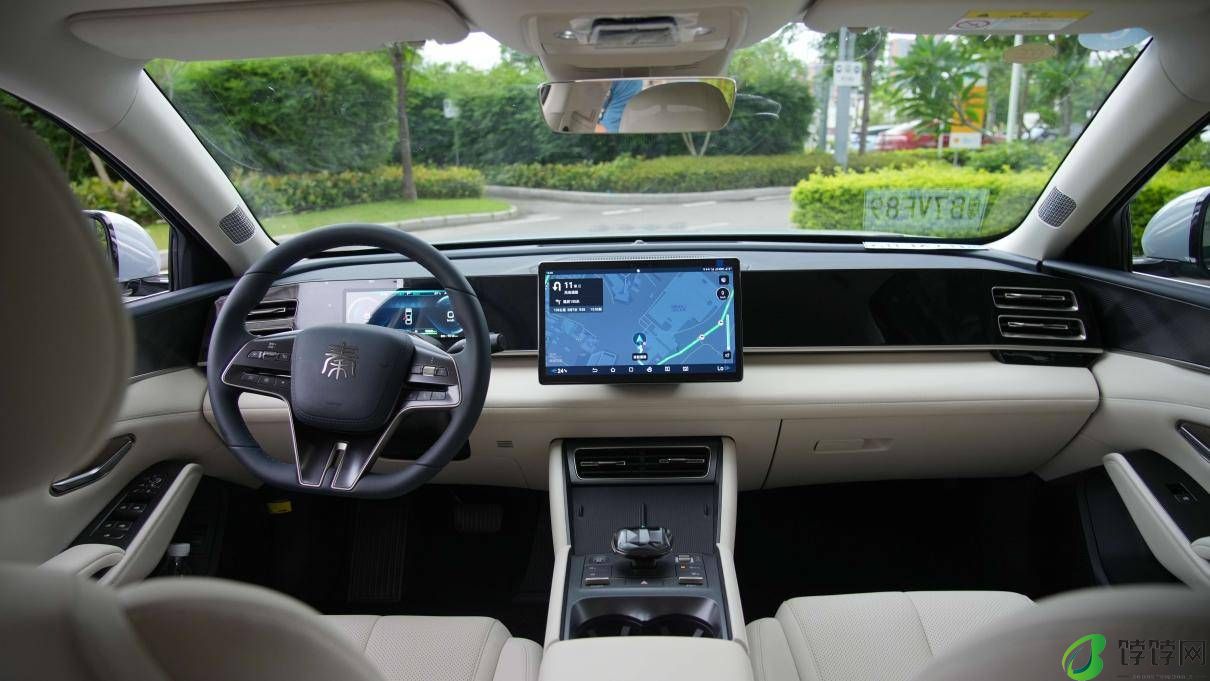 2.9L！2100 公里！全新「998」秦L DM-i 不玩虚的