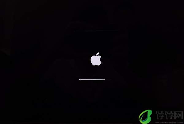 macbookpro黑屏没反应无法开机怎么办