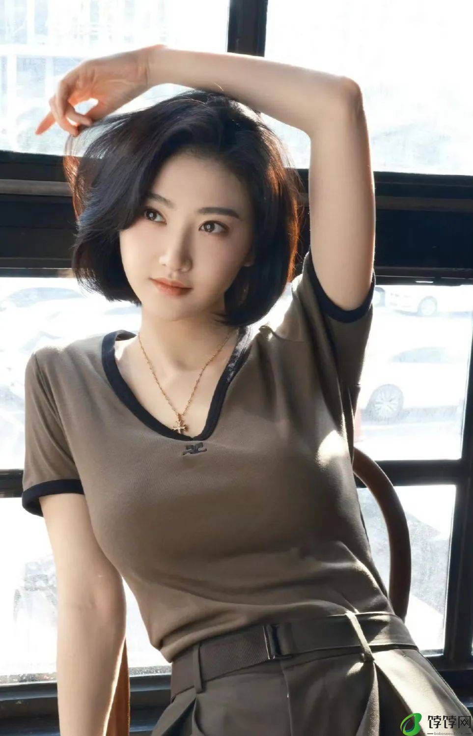 景甜和大佬男友复合？黄晓明离婚转运？赵露思割粉丝韭菜？李飞逼tfboy续约合体？罗云熙新剧扑了？-月光资讯网