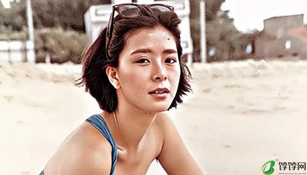 58岁香港知名女星风韵犹存，艳压一代性感女神，多次被曝与小鲜肉暧昧-月光资讯网