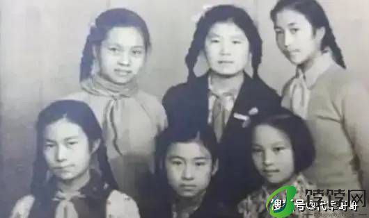 出生于名门望族，出道即巅峰，父亲却不支持她，终生不看她的戏-月光资讯网