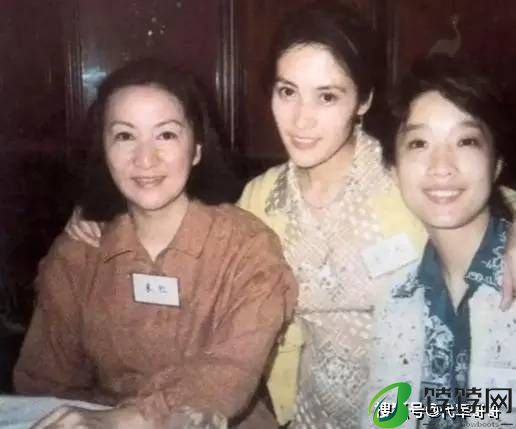 出生于名门望族，出道即巅峰，父亲却不支持她，终生不看她的戏-月光资讯网