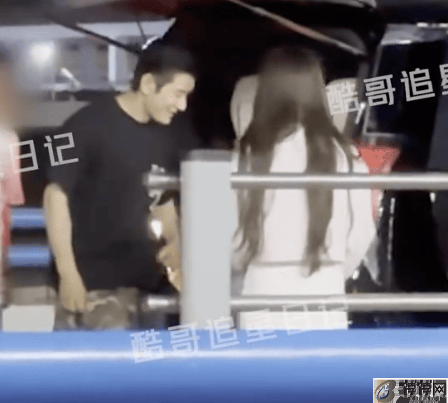 好事接近？黄晓明叶珂互动难掩甜蜜浪漫，女方乖巧懂事惹人爱-月光资讯网