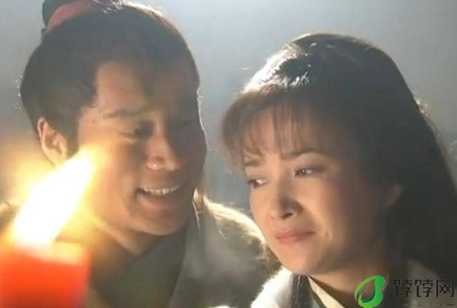 演包惜弱的何晴天仙下凡，李司棋画错妆，她让人想笑-月光资讯网