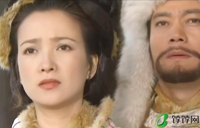 演包惜弱的何晴天仙下凡，李司棋画错妆，她让人想笑-月光资讯网