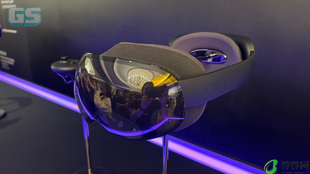 神似Vision Pro，玩出梦想发布全球首款安卓系统空间计算机