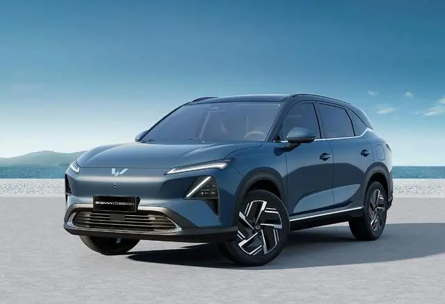 8月上市双动力SUV 五菱星光S内饰官图发布